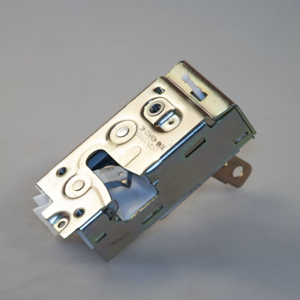 Zámek zadních dveří Ford Escort/Orion