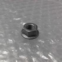 Matice - šestiúhelná, M8