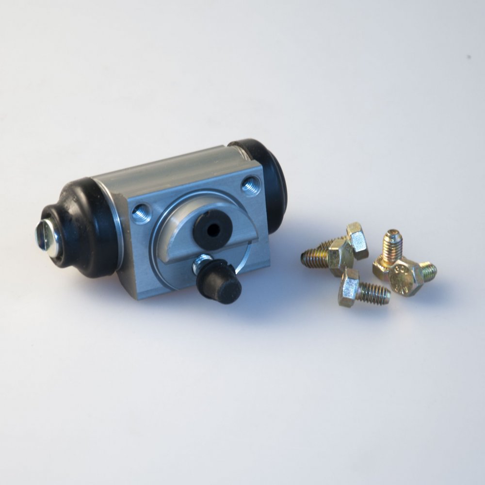 Zadní brzdový váleček