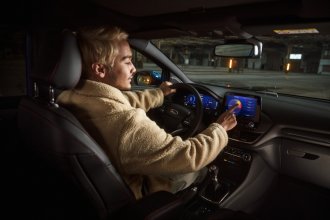 Ford a B&O Beosonic™ přinášejí dokonalý zvuk na jediný dotyk