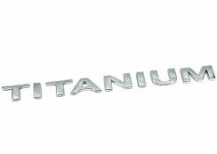 Nápis Titanium (nalepovací)