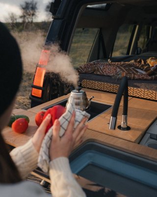 Escape Vans Vestavba do auta Land Box Premium S/M