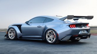 První Mustang GTD v historii: Nový Ford pohání špičková technika na nejvyšší světové úrovni. Výkonný vůz pro silniční provoz, který je připraven porazit ty nejlepší
