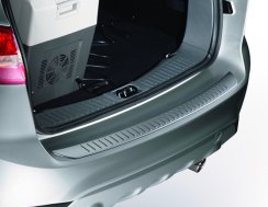 Ochranná lišta prahu zavazadlového prostoru provedení 3D ve vzhledu nerezové oceli