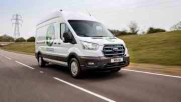 Ford oznámil program testování nové elektrické dodávky E-Transit přímo u zákazníků