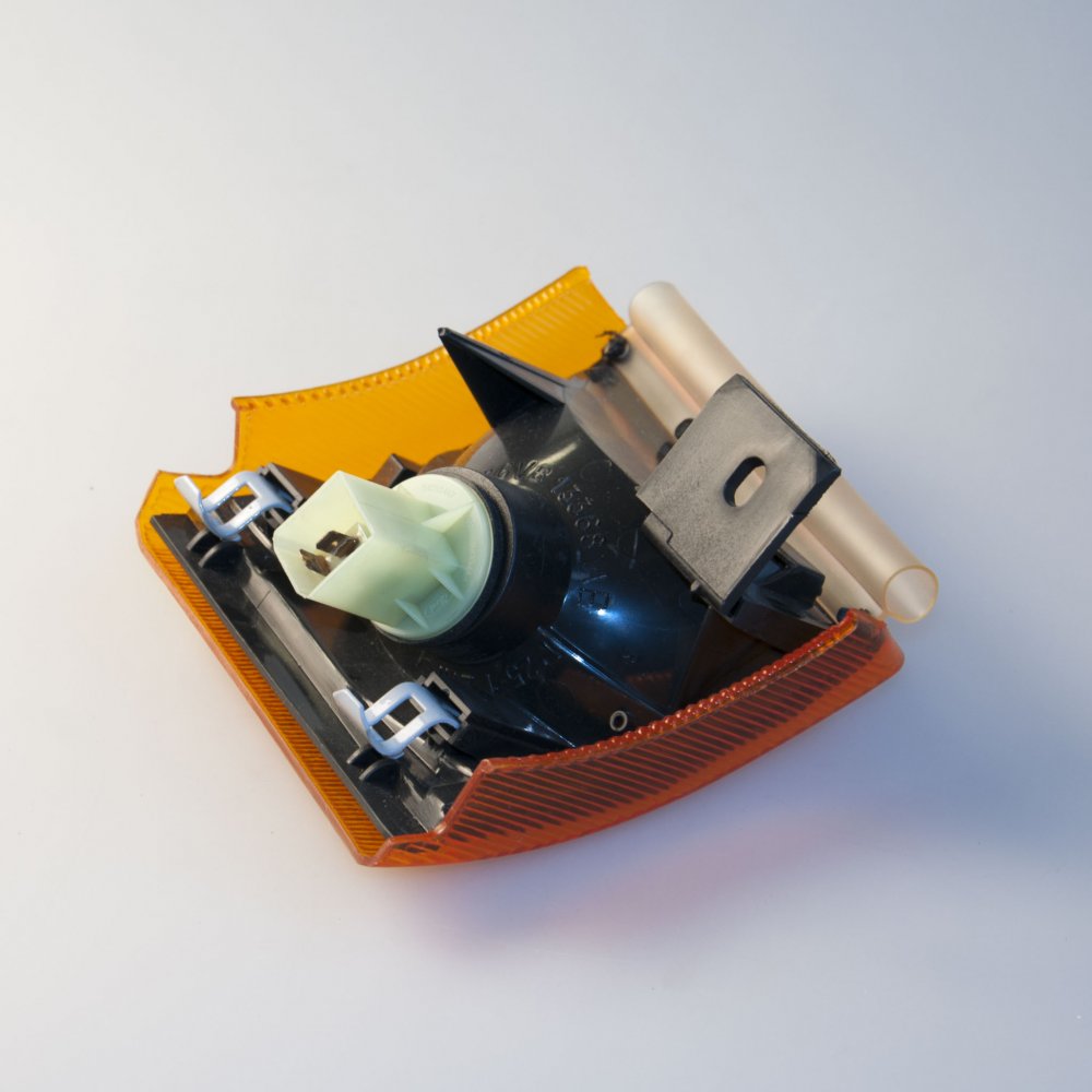 Přední pravá směrovka Ford Transit