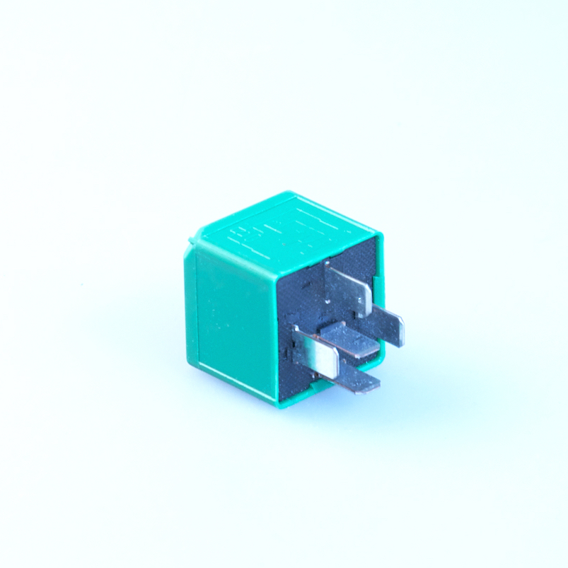 Relé 40 AMP, denní světla