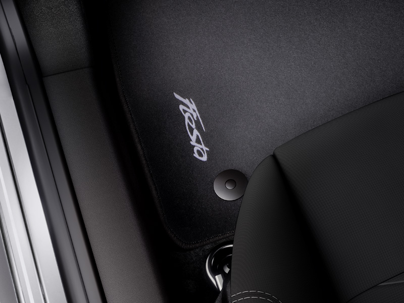 Autokoberce Ford Fiesta, přední, černý velur