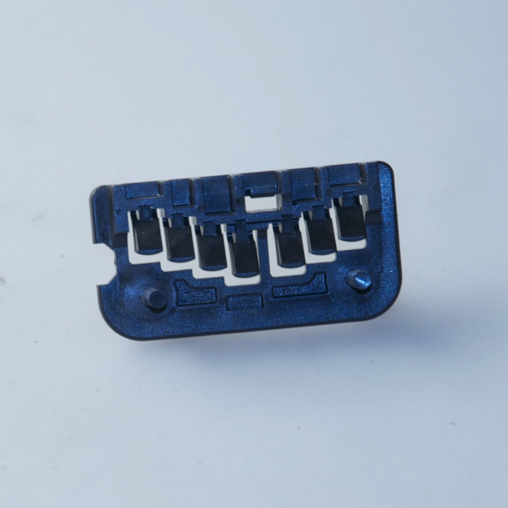 * rozpěrka čel. skla