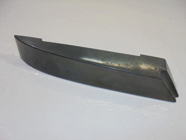 Panel - uzávěr zadního světla